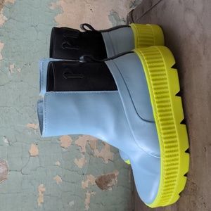 Fenty by Rhianna Puma Chelsea boots